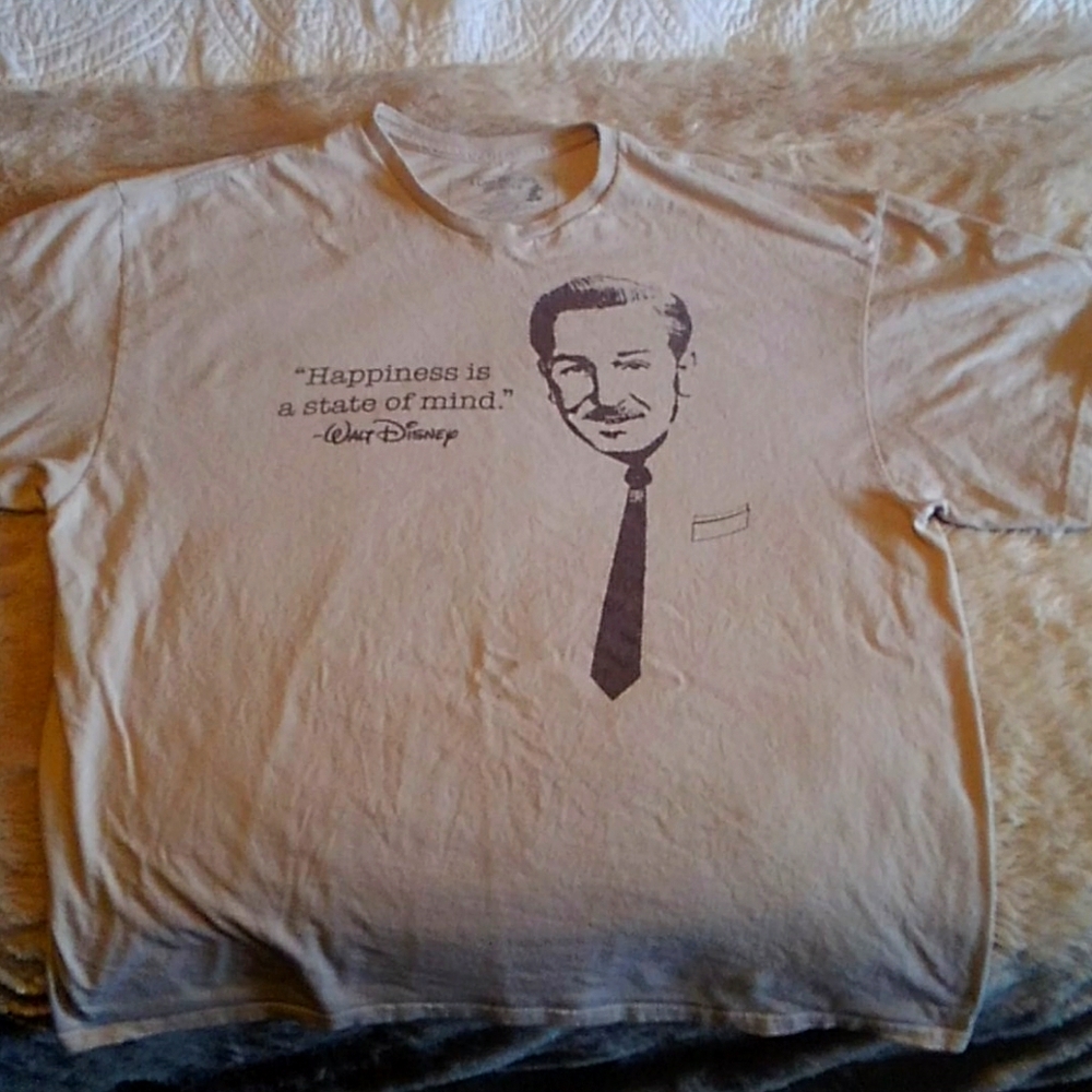 Cast member exclusive Walt Disney T-shirt!